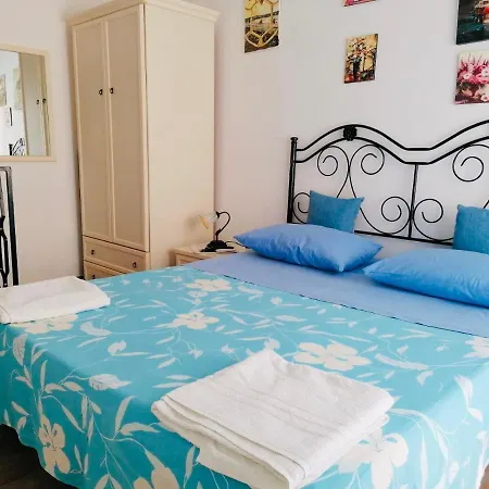 Casa de Férias Peralta 20 In Centro San Vito Lo Capo